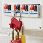 S430 - 4mm Steel Lockout Hasp - Image 2