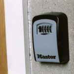 Master Lock 5401EURD Combination Key Safe - Image 11