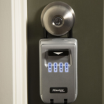 Master Lock 5424EURD Portable Combination Dial Key Safe - Image 10