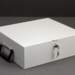 Deed Box 0 - Image 2