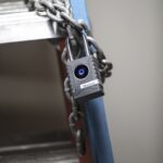 Master Lock 4401EURLHEC Bluetooth Outdoor Padlock - Image 6